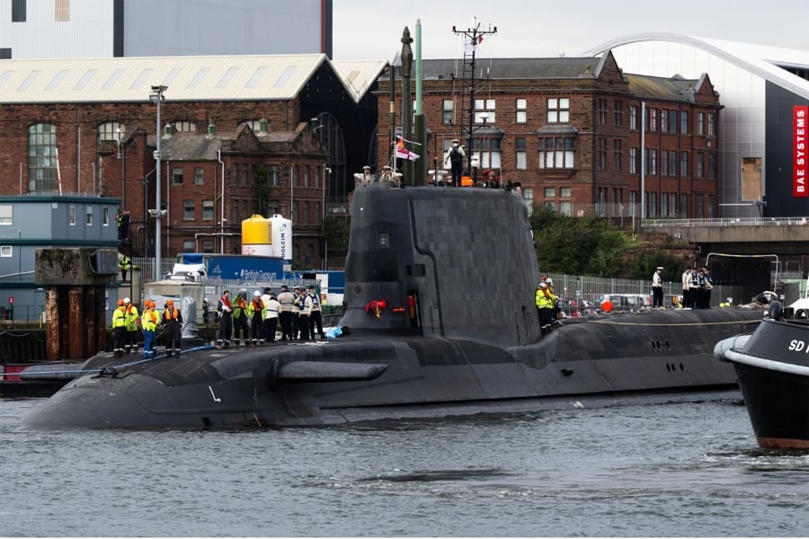 HMS Agamemnon Begins Sea Trials as UK’s Sixth Astute-Class Submarine