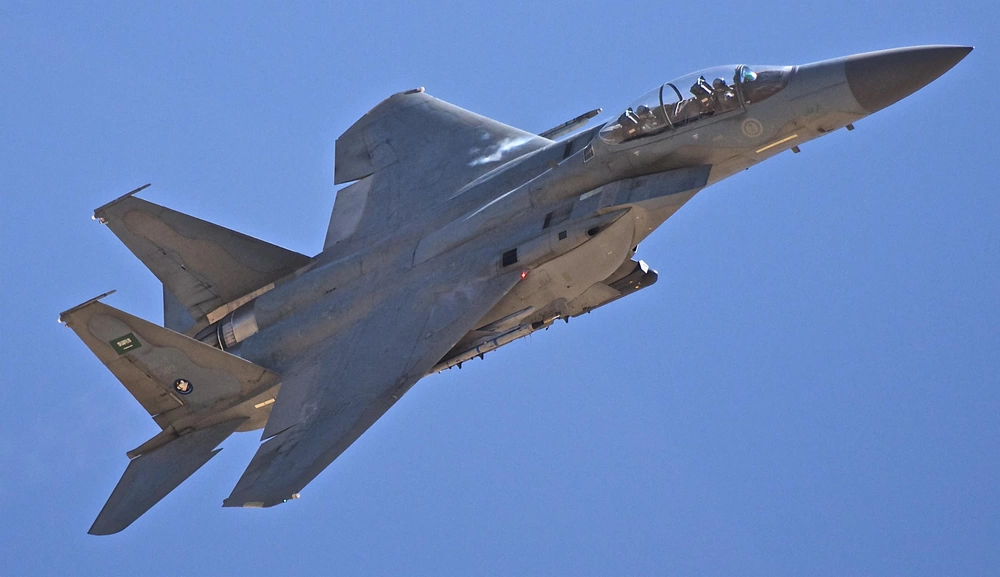 Operation Dawn of Yemen: 100 Saudi Coalition Jets Back Bab al-Mandab Push