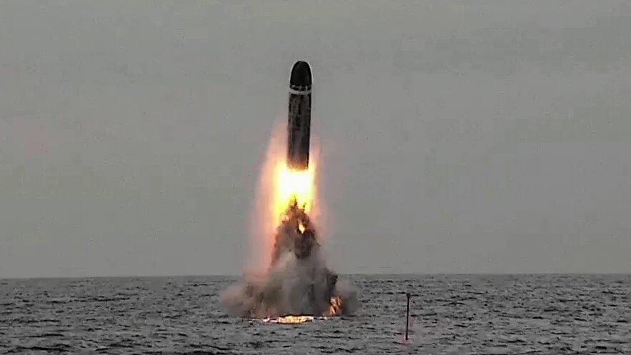 France Test-Fires M51.3 Ballistic Missile From a Submarine for First Time