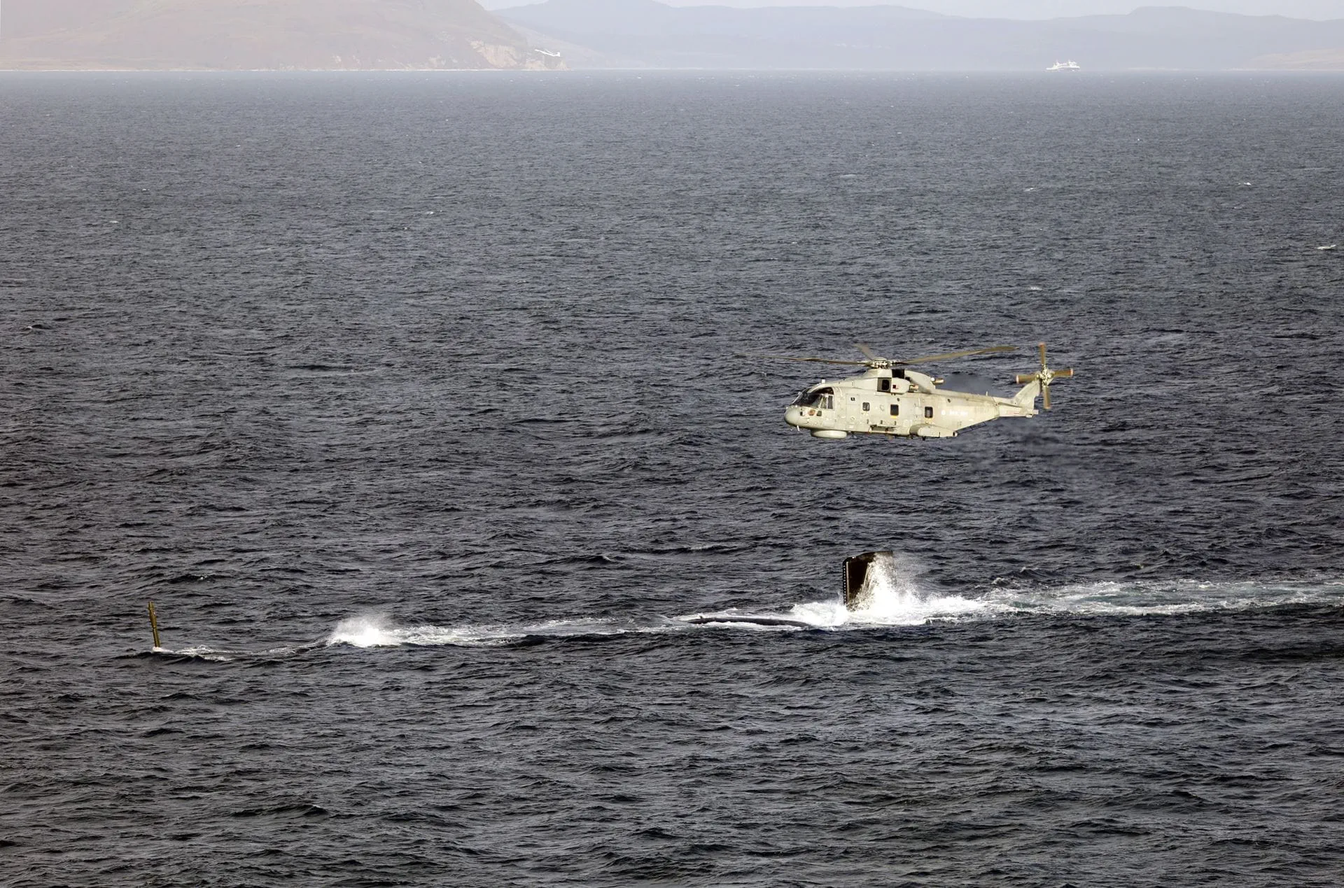 Four Royal Navy Merlin Mk2 Sub Hunters Surge to Scotland to Guard Nuclear Submarines