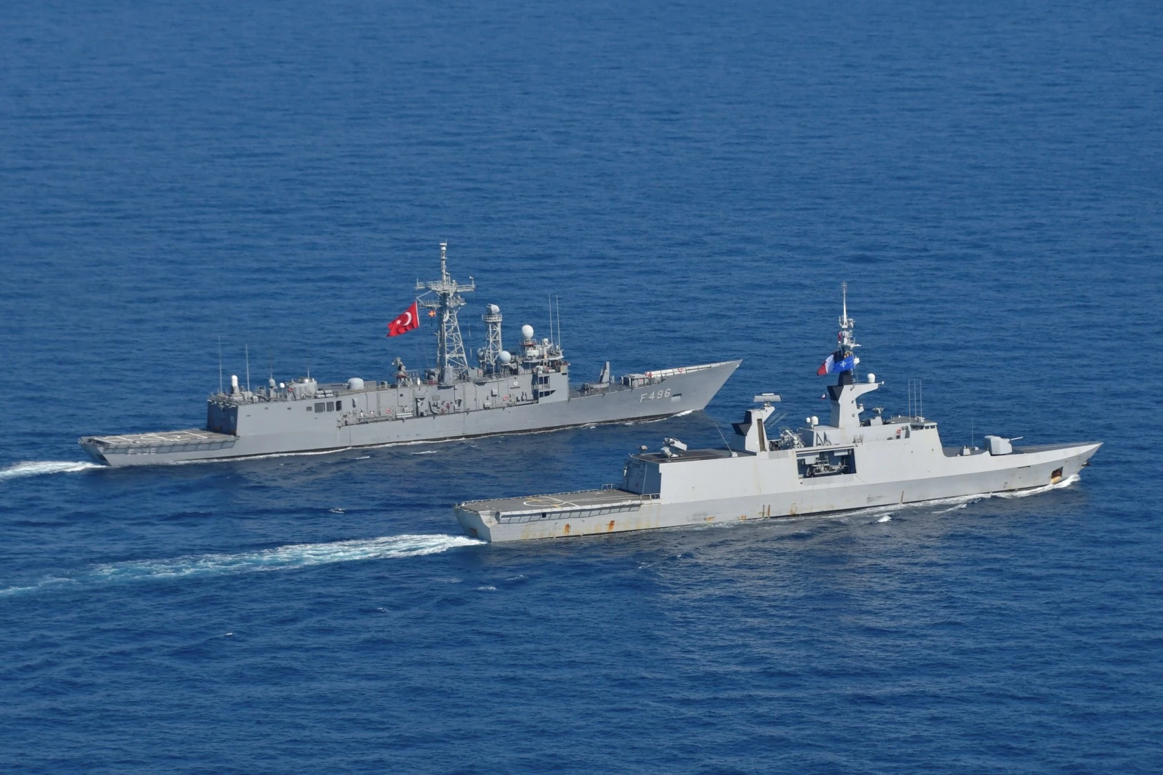 French La Fayette Frigate Sails 3 Weeks With NATO’s SNMG2, Drills With Turkish Navy