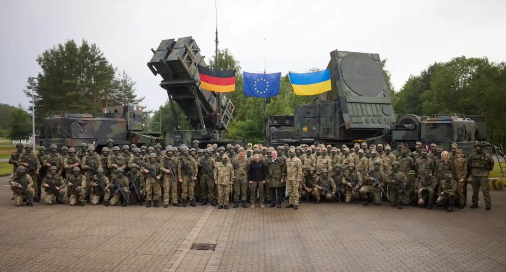 Ukraine Support Loan: EU Sends Kyiv €2.86B for Drones, Missiles and Air Defense