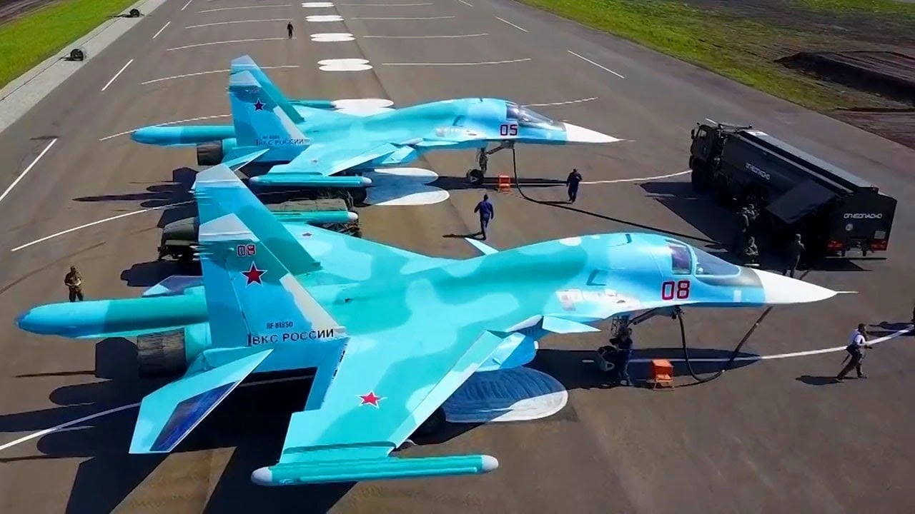 Ukraine Hits Six Su-34M Bombers at Borisoglebsk Airfield in Neptune Strike