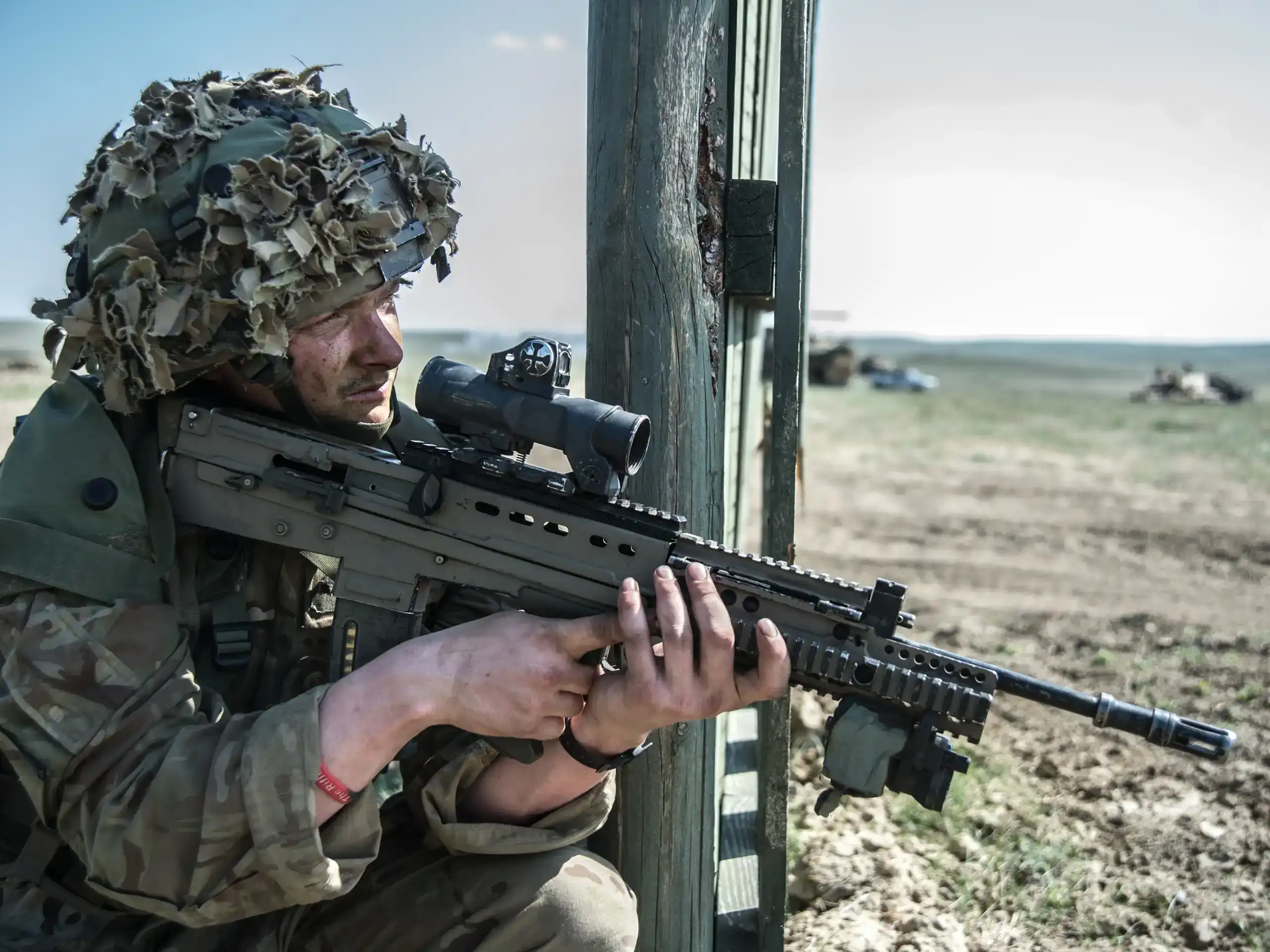 UK Puts £2 Billion Price Tag on SA80 Replacement as FN, Heckler & Koch and SIG Sauer Line Up