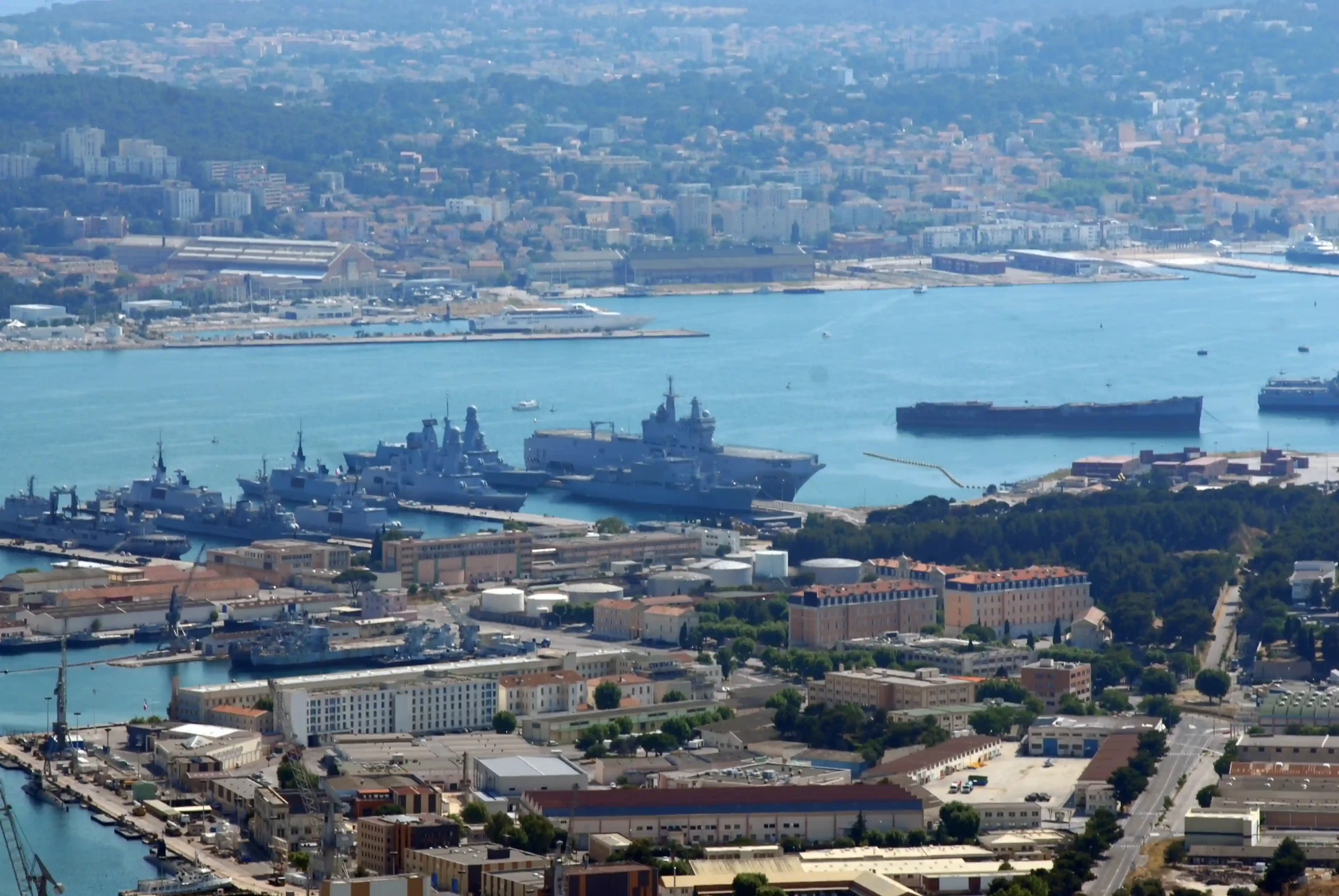 French Navy Confirms Toulon Drone Incursions During Base-Defense Exercise Typhon