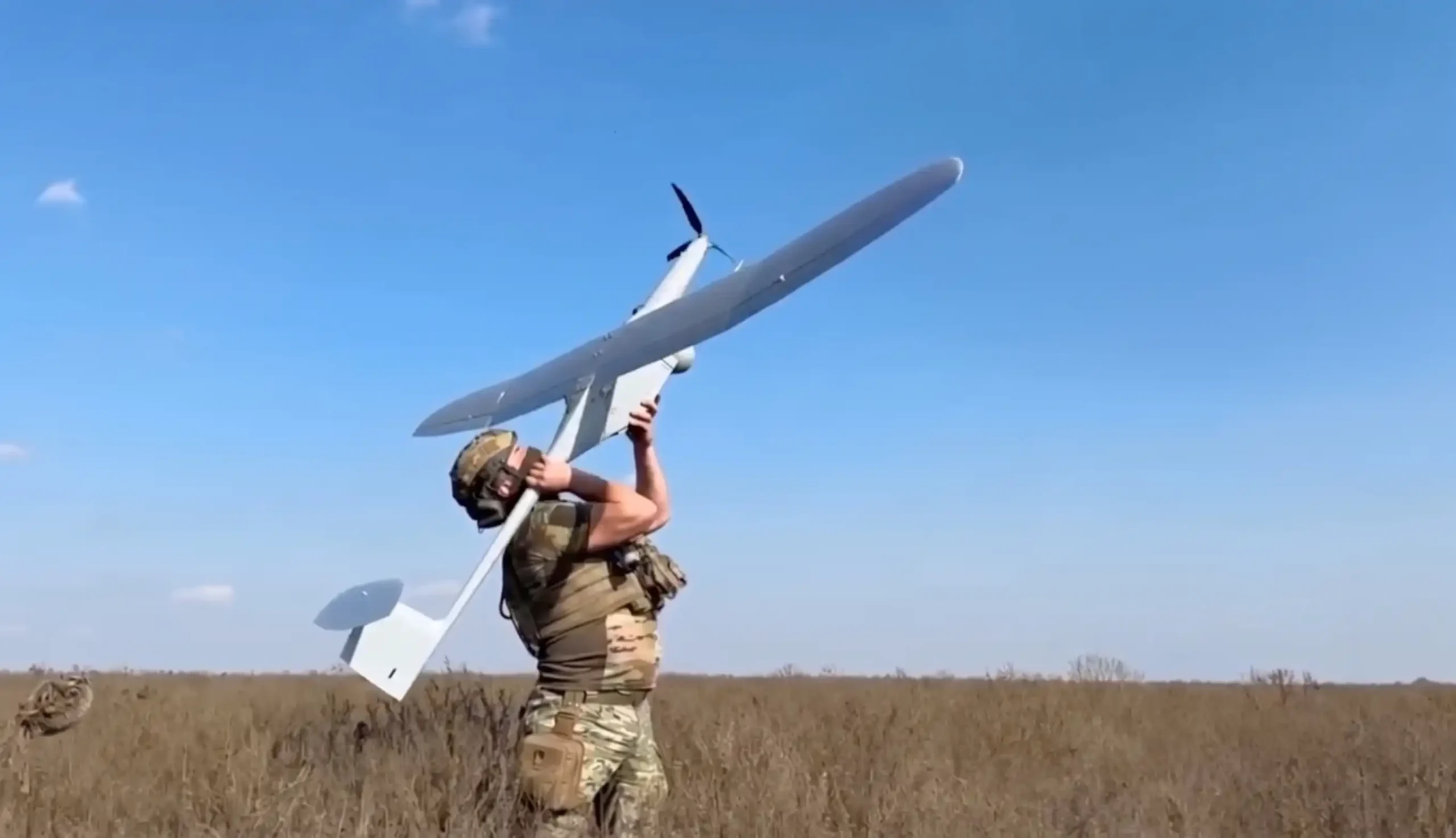 Polish FlyEye Drone Glides Silently to Spot Russian Artillery, Now Built in Ukraine